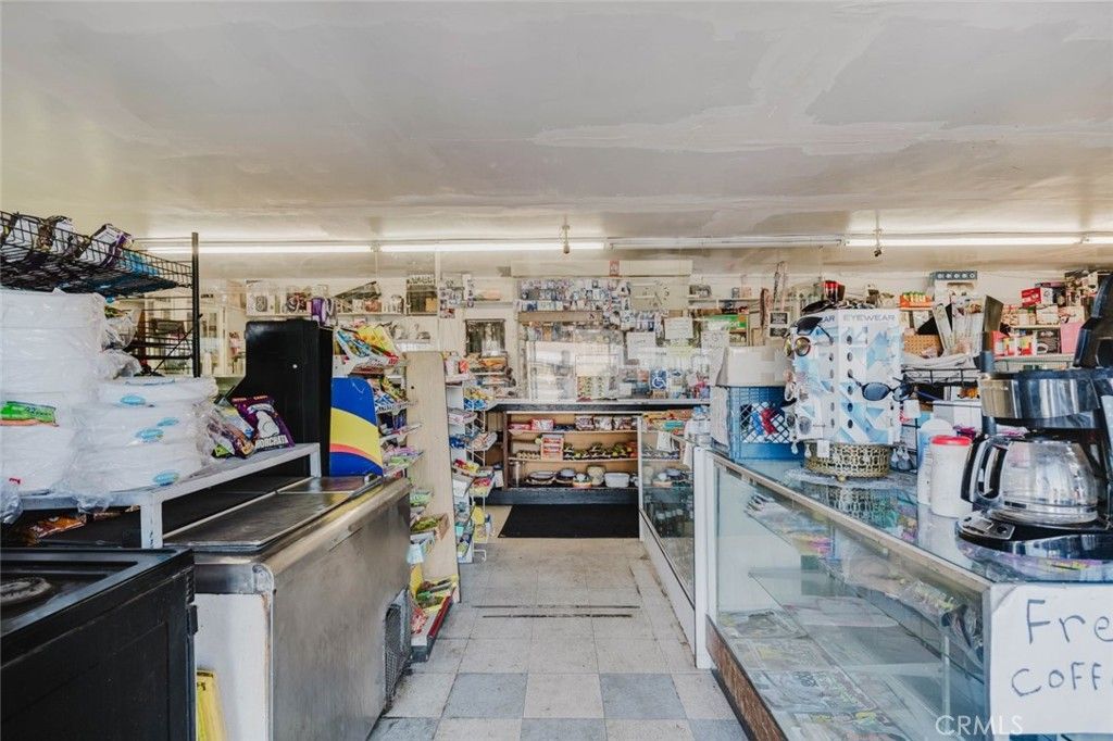 10201 S Vermont Avenue, Los Angeles, CA 90044 — photo 5