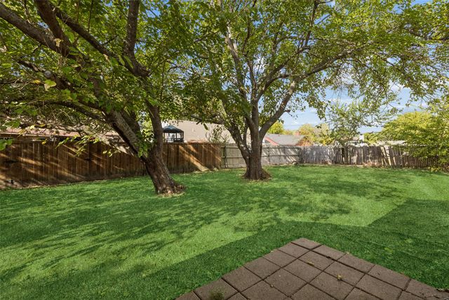 7801 Bordeaux Lane, Rowlett, TX 75089
