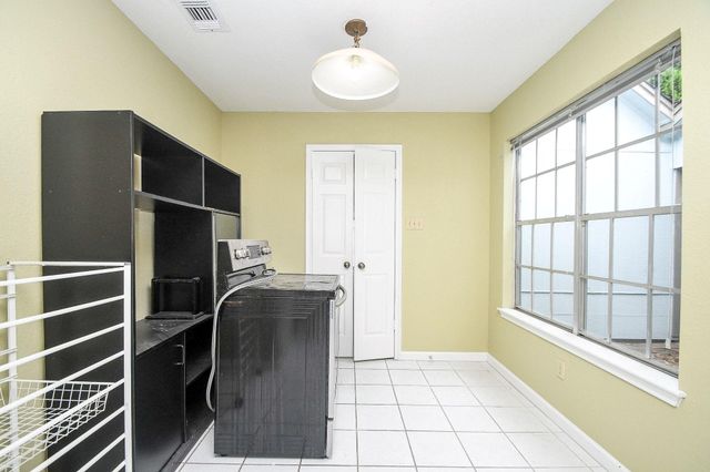 9111 Belle Glen Drive, Houston, TX 77099