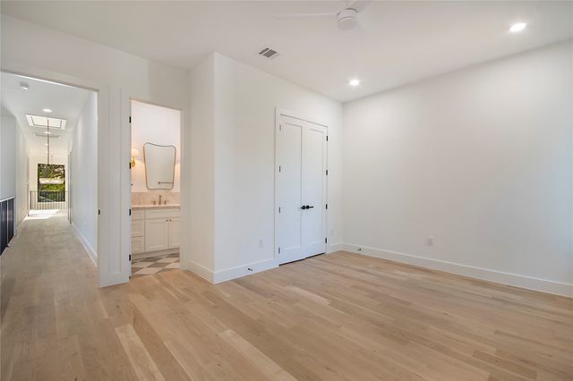 6632 Lockheed Avenue, Dallas, TX 75209