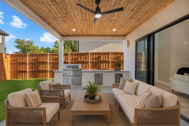 6632 Lockheed Avenue, Dallas, TX 75209