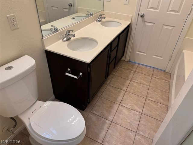 3962 Coyote Ridge Court, Las Vegas, NV 89129