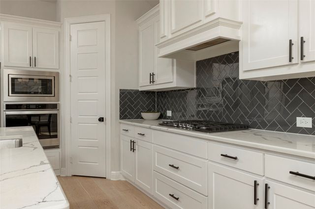 1517 Wild Indigo Drive, Mansfield, TX 76063
