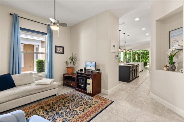 2449 YELLOW BRICK ROAD, St Cloud, FL 34772