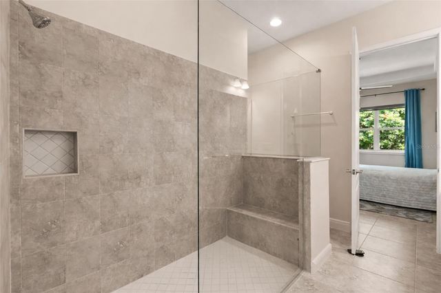 2449 YELLOW BRICK ROAD, St Cloud, FL 34772