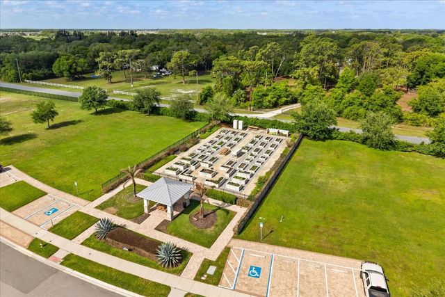 2449 YELLOW BRICK ROAD, St Cloud, FL 34772