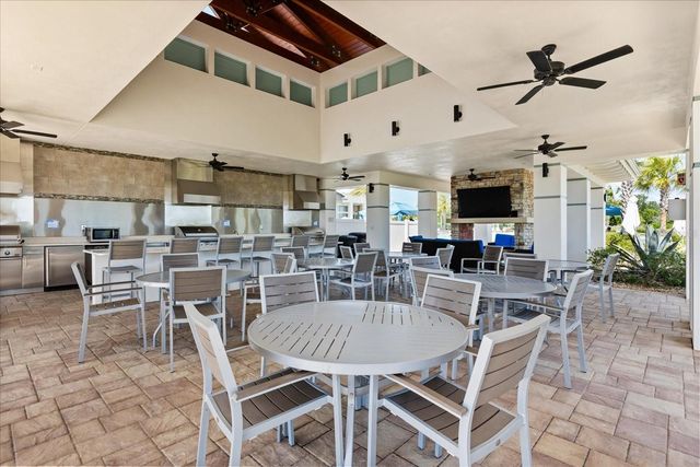 2449 YELLOW BRICK ROAD, St Cloud, FL 34772