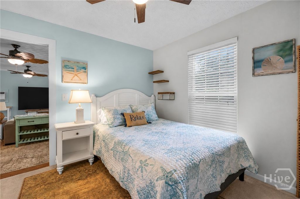 Image 29 of property listing at 26 River Oaks Road, Savannah, GA 31410