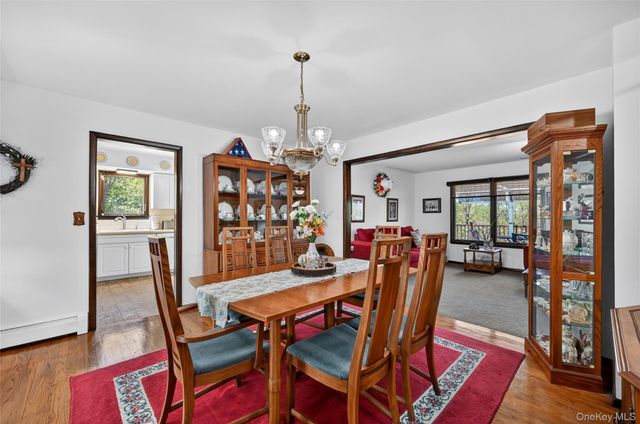77 Maidstone Drive, Walden, NY 12586