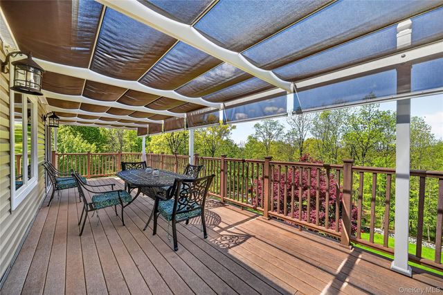 77 Maidstone Drive, Walden, NY 12586