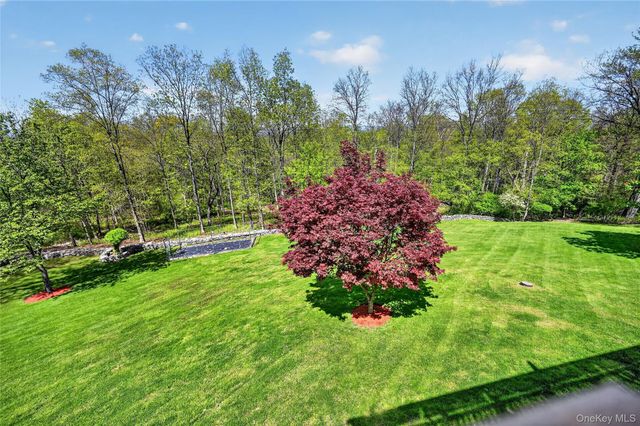 77 Maidstone Drive, Walden, NY 12586