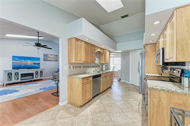 4660 32ND COURT E, Bradenton, FL 34203