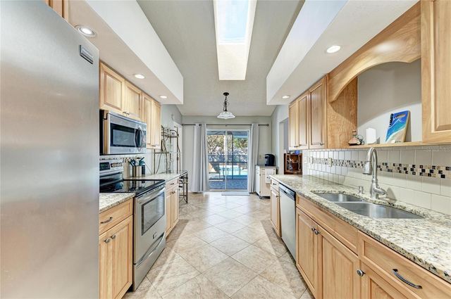 4660 32ND COURT E, Bradenton, FL 34203