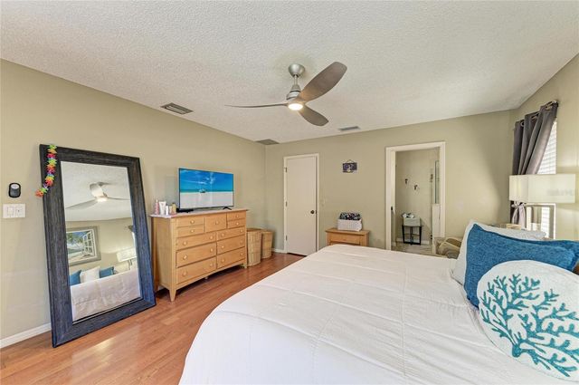 4660 32ND COURT E, Bradenton, FL 34203