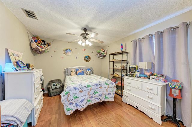 4660 32ND COURT E, Bradenton, FL 34203