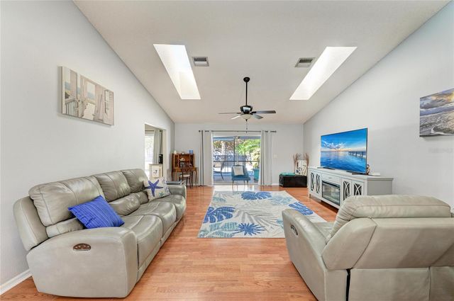 4660 32ND COURT E, Bradenton, FL 34203