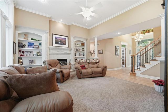 14535 NW 63rd Street, Parkville, MO 64152