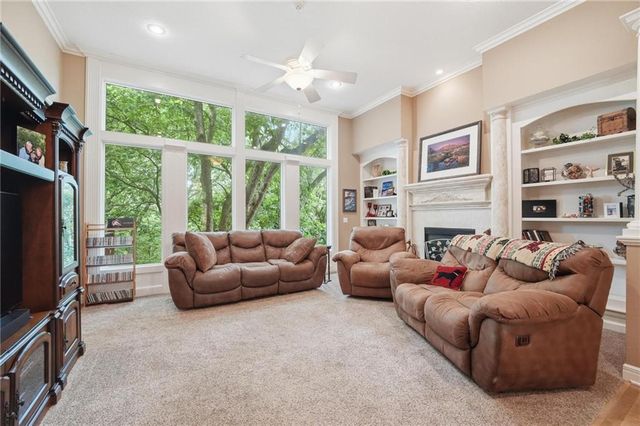 14535 NW 63rd Street, Parkville, MO 64152
