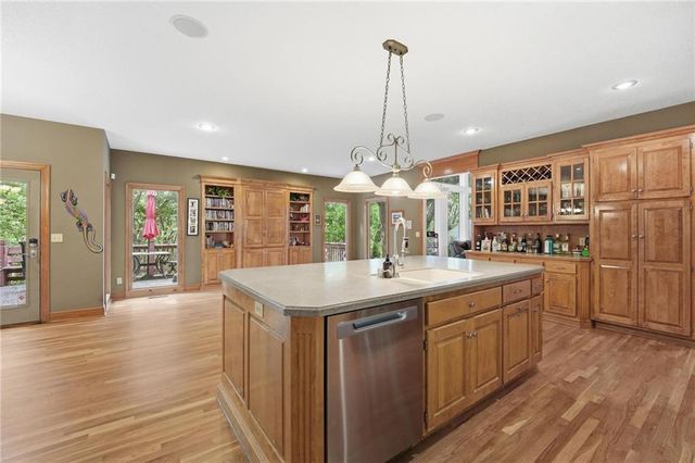14535 NW 63rd Street, Parkville, MO 64152