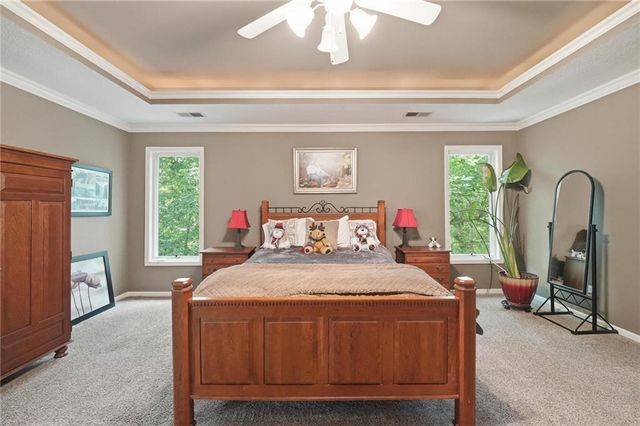 14535 NW 63rd Street, Parkville, MO 64152