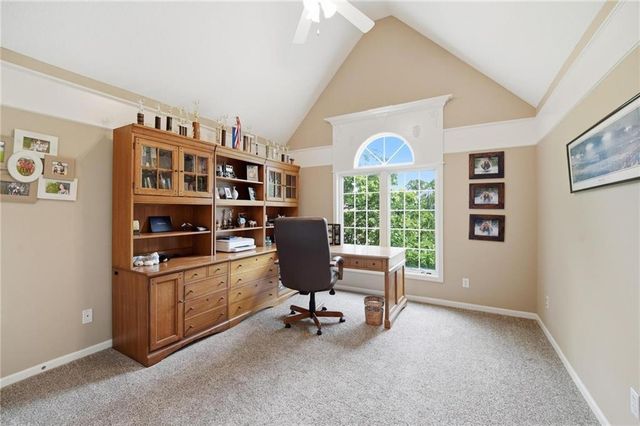 14535 NW 63rd Street, Parkville, MO 64152