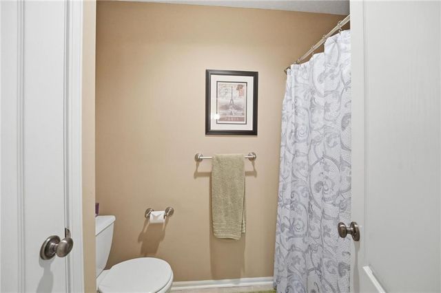 14535 NW 63rd Street, Parkville, MO 64152