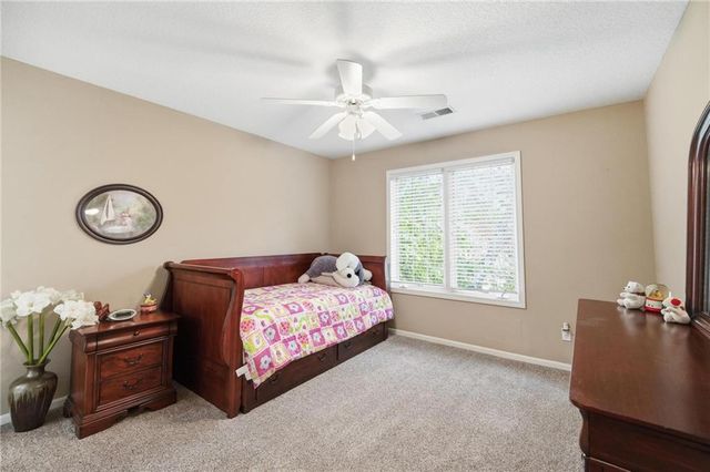 14535 NW 63rd Street, Parkville, MO 64152