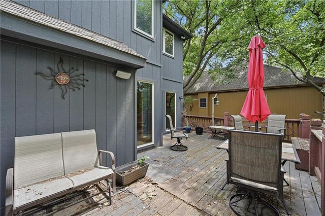 14535 NW 63rd Street, Parkville, MO 64152