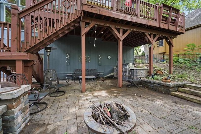 14535 NW 63rd Street, Parkville, MO 64152