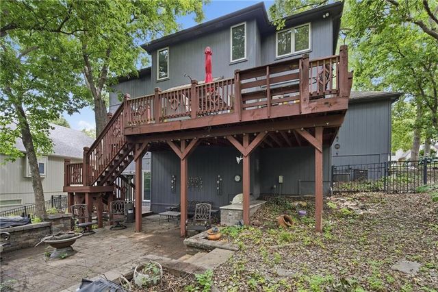 14535 NW 63rd Street, Parkville, MO 64152