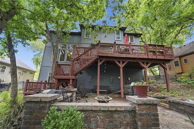 14535 NW 63rd Street, Parkville, MO 64152