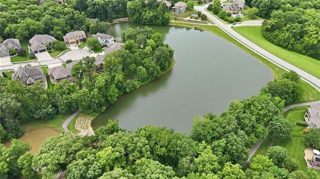 14535 NW 63rd Street, Parkville, MO 64152