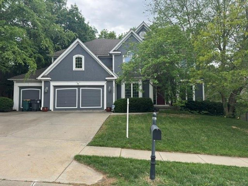 14535 NW 63rd Street, Parkville, MO 64152