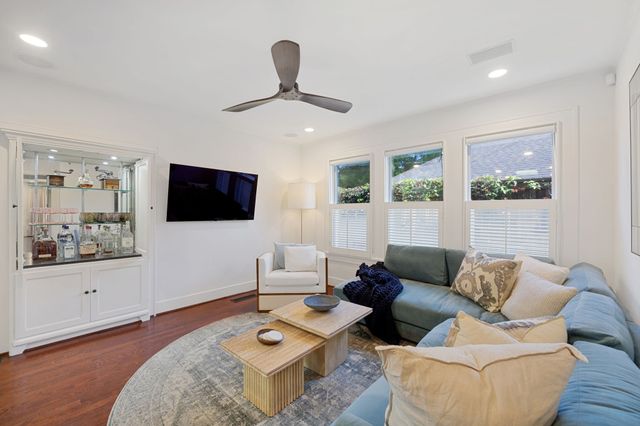 4828 Bryce Avenue, Fort Worth, TX 76107