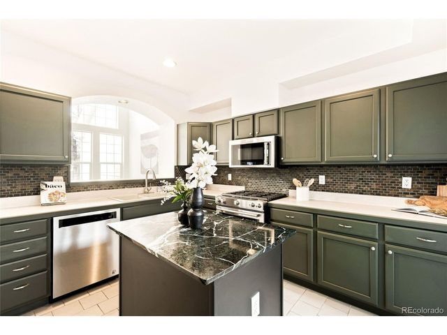 8300 Fairmount Dr V102, Denver, CO 80247