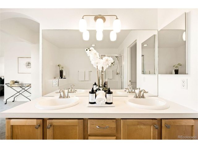 8300 Fairmount Dr V102, Denver, CO 80247