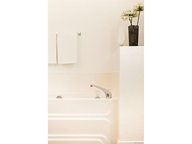 8300 Fairmount Dr V102, Denver, CO 80247