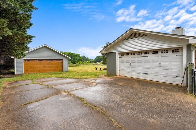 4508 Old Williamston Road, Belton, SC 29627