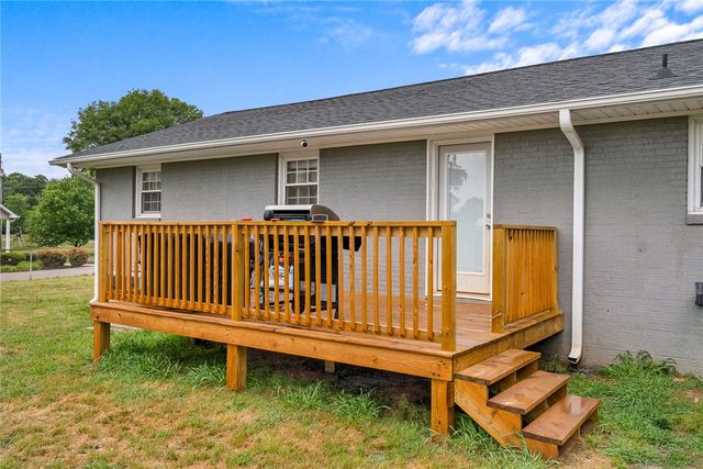 4508 Old Williamston Road, Belton, SC 29627