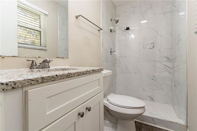 633 Larchmont NW Circle, Atlanta, GA 30318