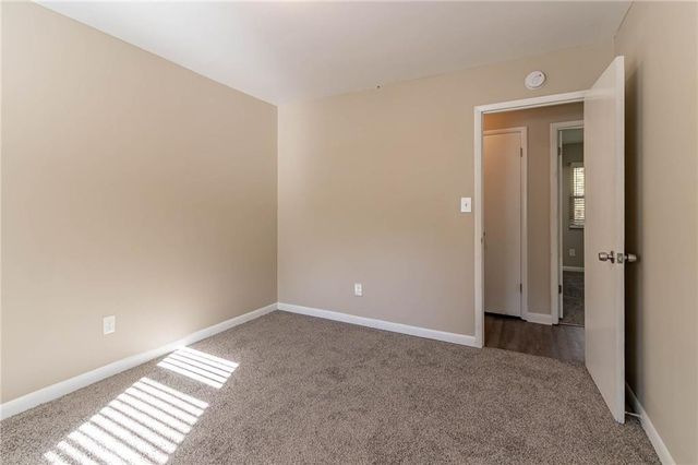 633 Larchmont NW Circle, Atlanta, GA 30318