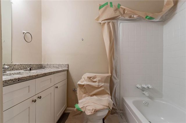 633 Larchmont NW Circle, Atlanta, GA 30318