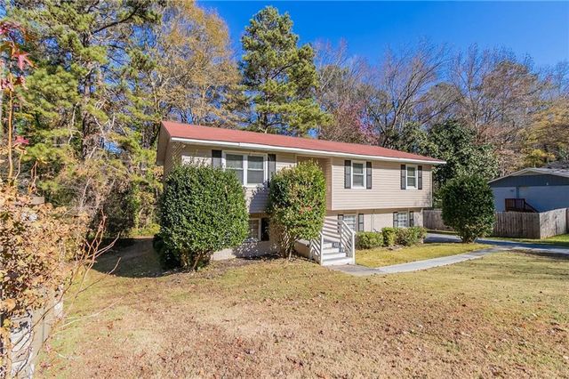 633 Larchmont NW Circle, Atlanta, GA 30318