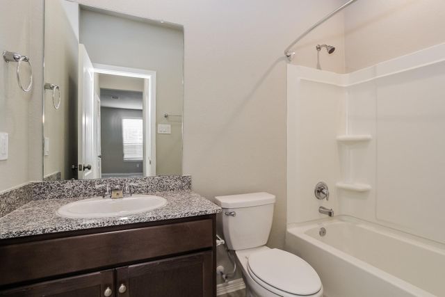 25726 Northpark Palm Drive, Porter, TX 77365