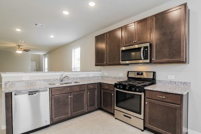 25726 Northpark Palm Drive, Porter, TX 77365