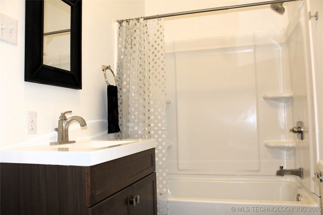 905 W Beech, Durant, OK 74701