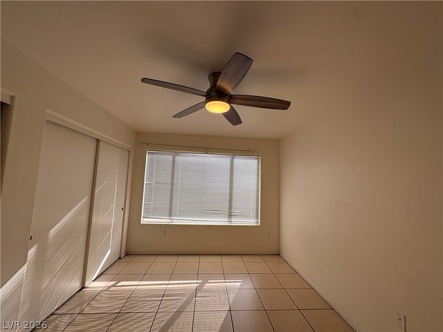 5710 East Tropicana Avenue 1218, Las Vegas, NV 89122