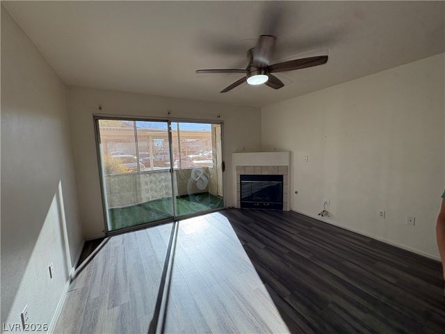 5710 East Tropicana Avenue 1218, Las Vegas, NV 89122