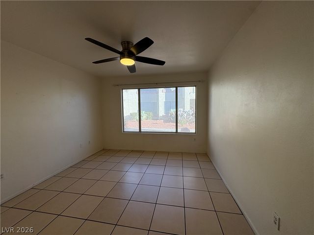 5710 East Tropicana Avenue 1218, Las Vegas, NV 89122