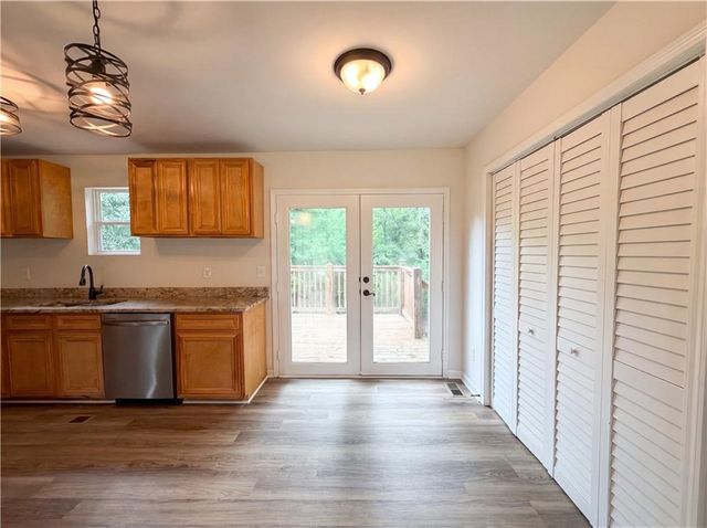 57 Landing Drive, Powder Springs, GA 30127